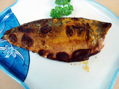 鯖のカレー粉焼き